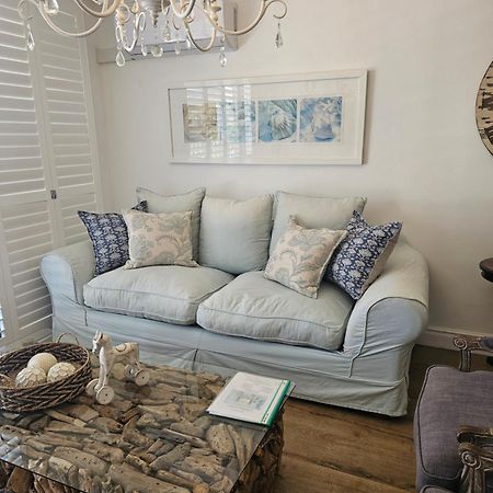 Umhlanga Getaways Apartment Durban Ngoại thất bức ảnh